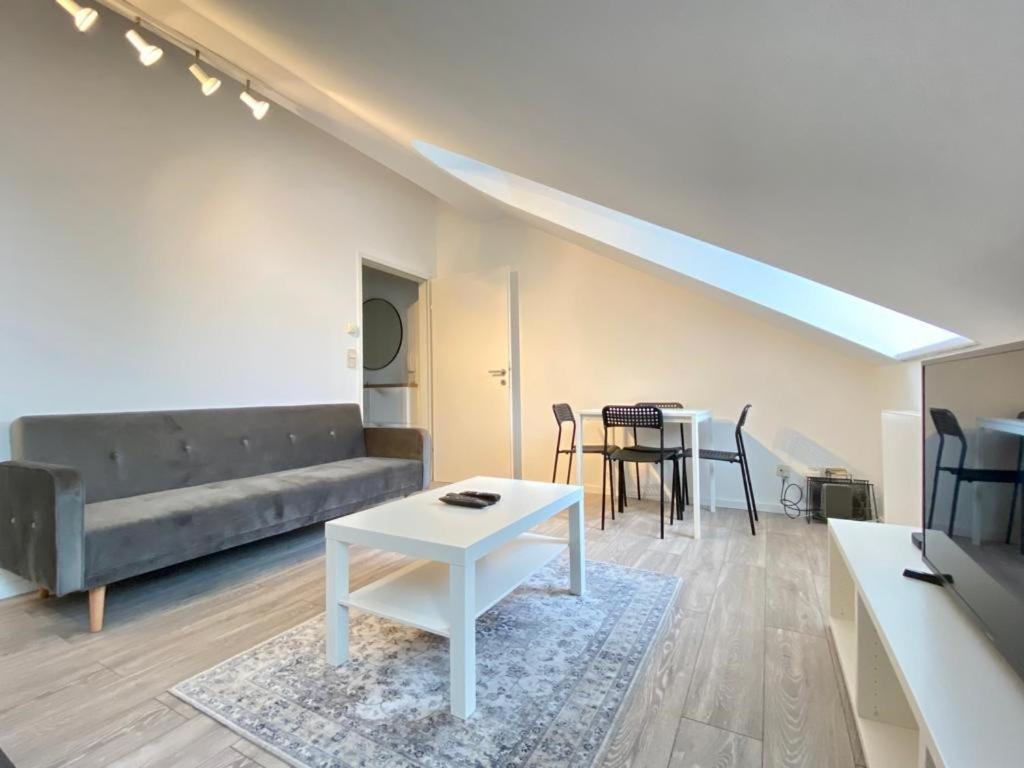Central Apartment In Vienna Near Metro מראה חיצוני תמונה